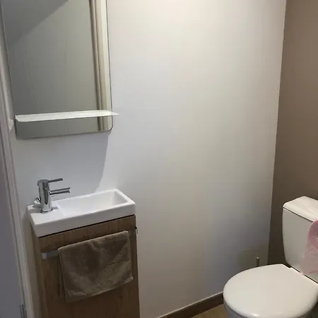 A Castres-saix بيت للعطل سايكس